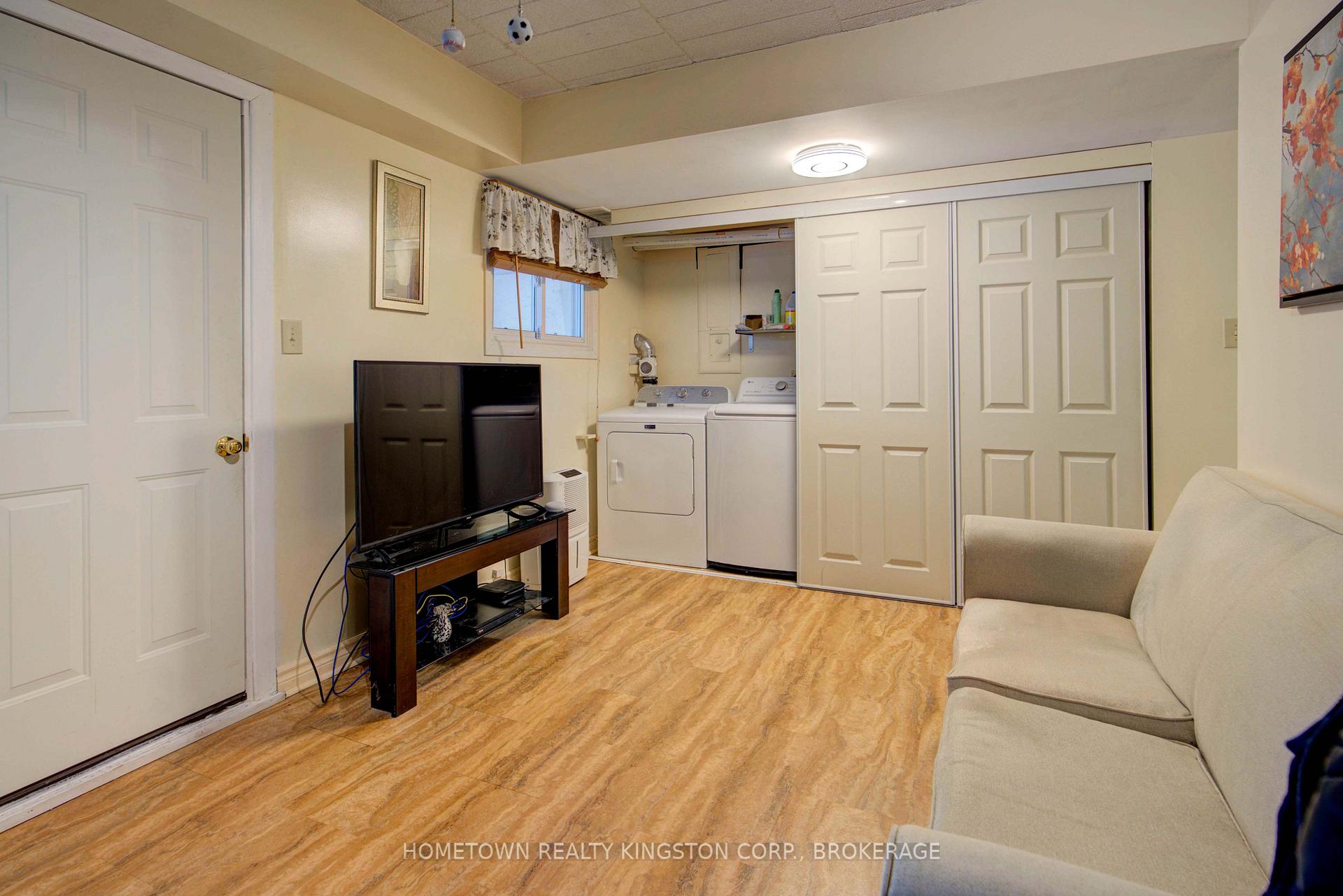 Photo 11 of Unit 6, 4427 Bath Road, Loyalist, Amherstview — HOMEH