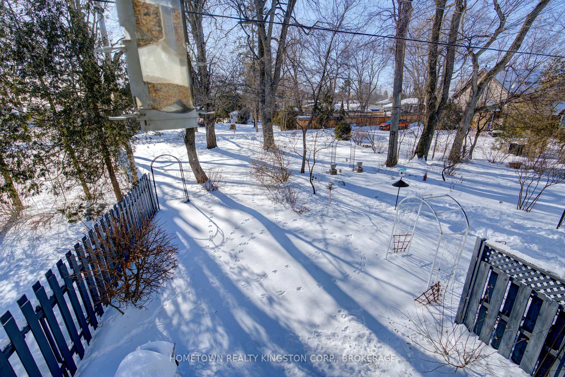 Photo 23 of Unit 6, 4427 Bath Road, Loyalist, Amherstview — HOMEH