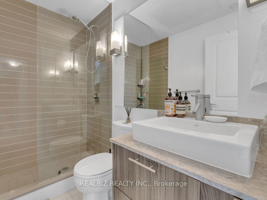 Photo 14 of Unit 1905, 8 Mercer Street, Toronto, Waterfront Communities — HOMEH