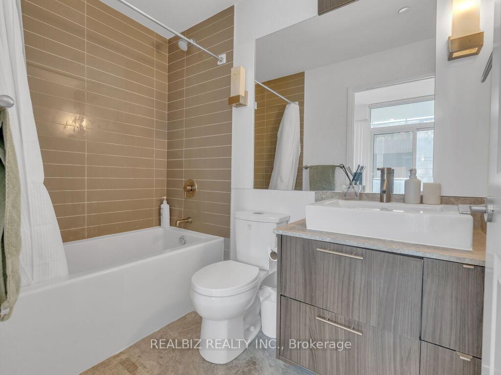 Photo 18 of Unit 1905, 8 Mercer Street, Toronto, Waterfront Communities — HOMEH