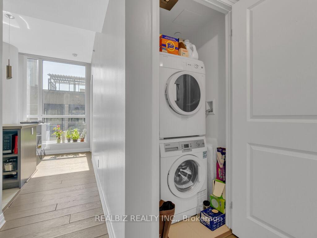 Photo 21 of Unit 1905, 8 Mercer Street, Toronto, Waterfront Communities — HOMEH