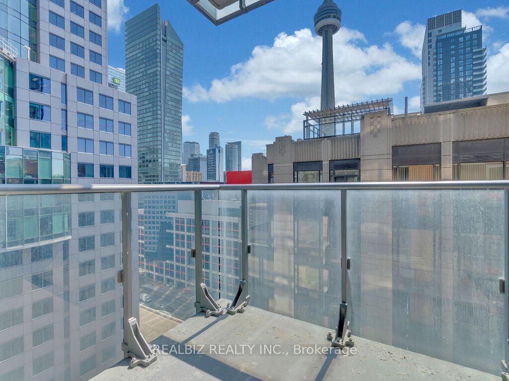 Photo 23 of Unit 1905, 8 Mercer Street, Toronto, Waterfront Communities — HOMEH