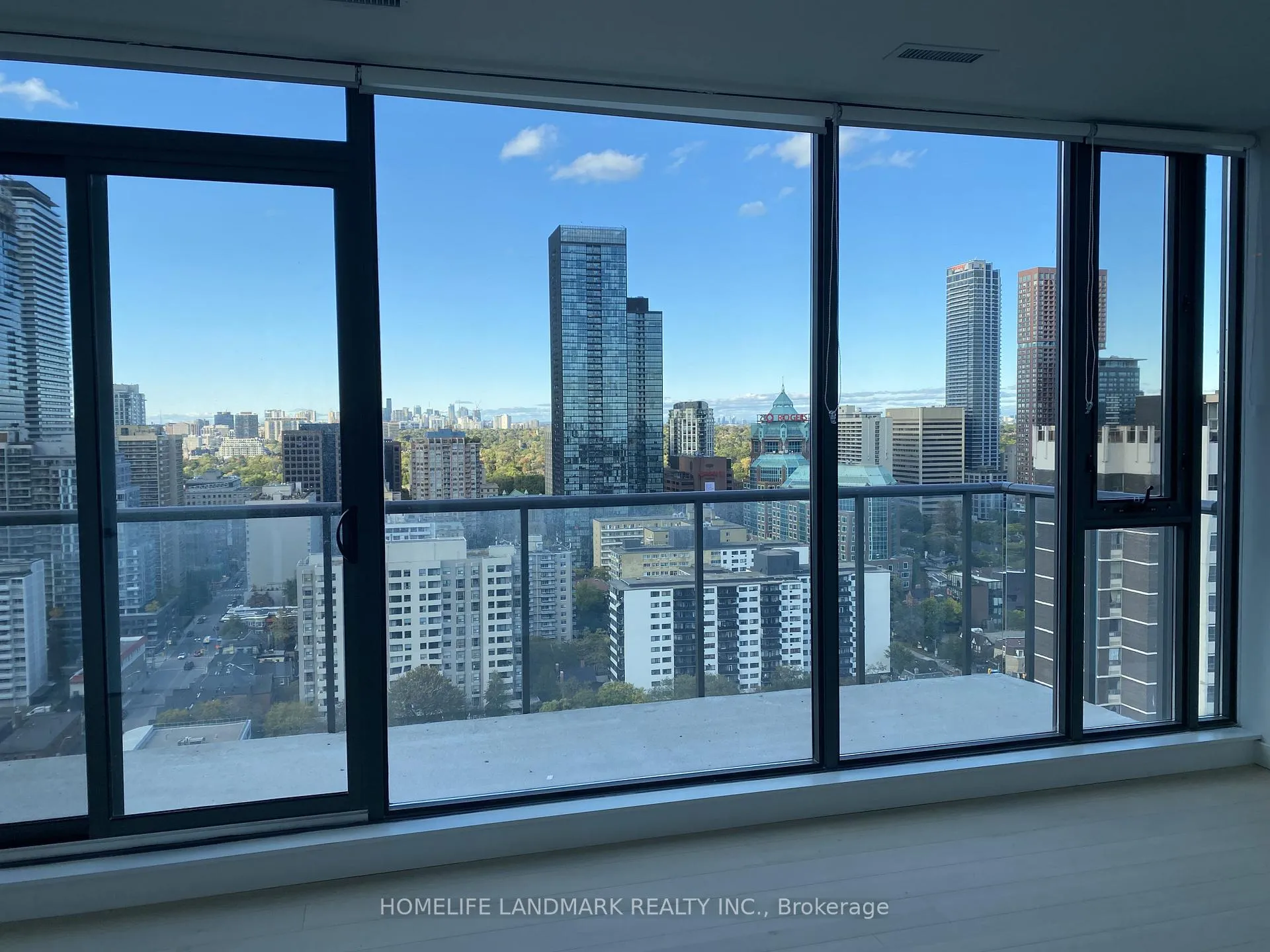 Photo 2 of Unit 2505, 81 Wellesley Street E, Toronto, Church-Yonge Corridor — HOMEH