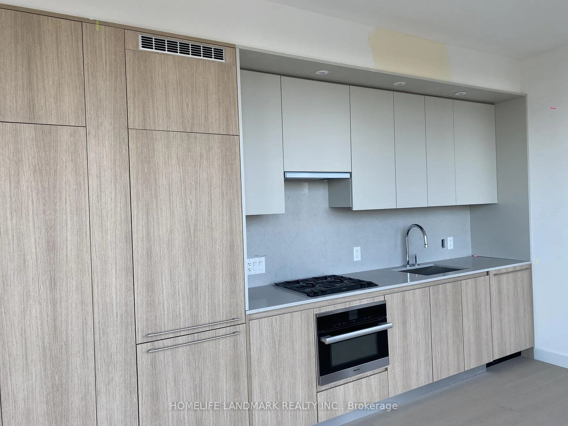 Photo 6 of Unit 2505, 81 Wellesley Street E, Toronto, Church-Yonge Corridor — HOMEH