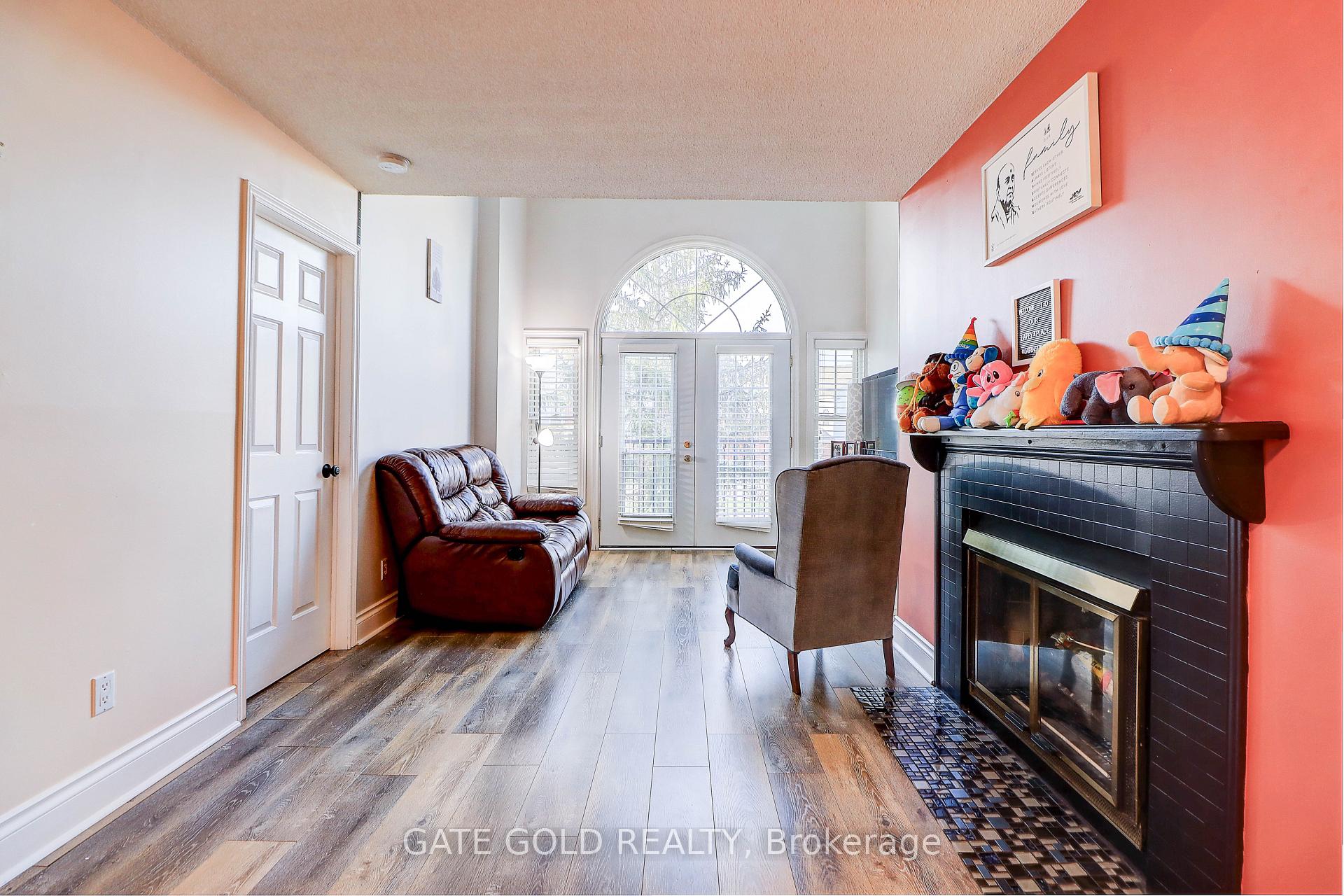 Photo 4 of Unit H3, 1661 Nash Road, Clarington, Courtice — HOMEH