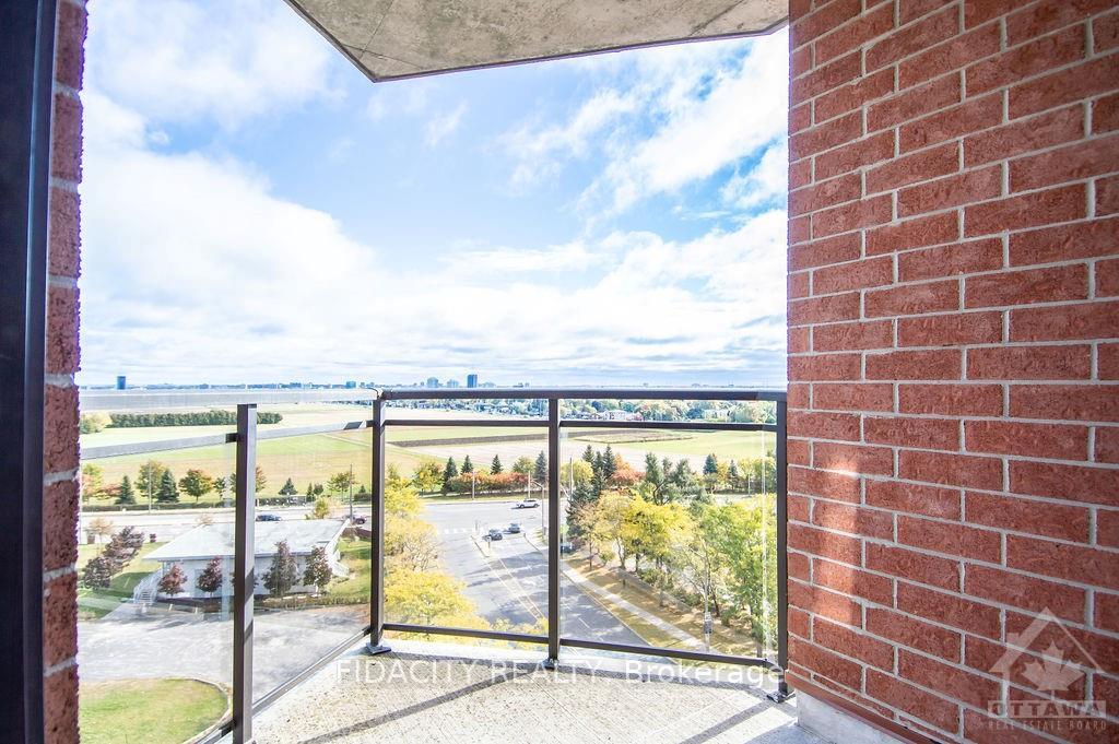Photo 9 of Unit 9J, 310 Central Park Drive, Ottawa, Central Park — HOMEH