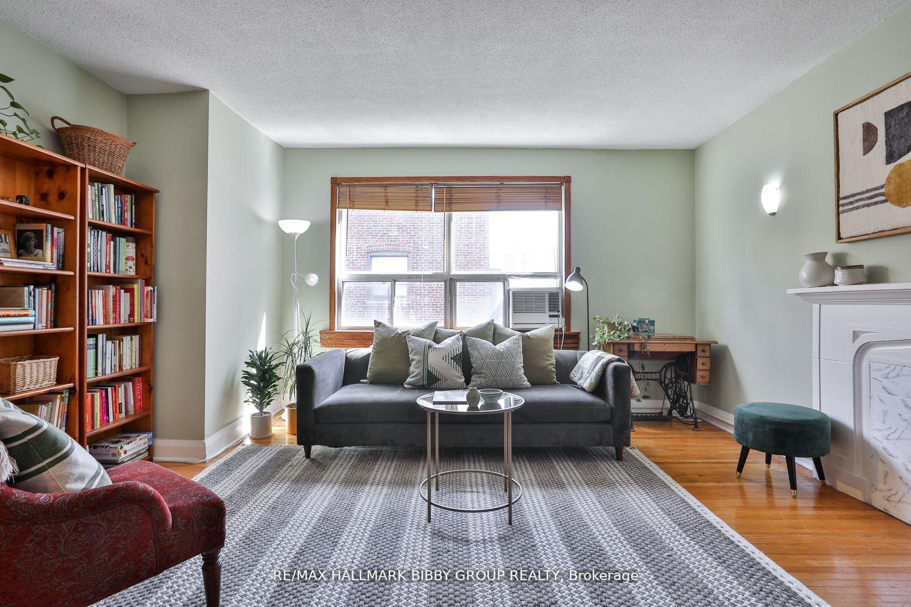 Photo 1 of Unit #404, 35 Raglan Avenue, Toronto, Humewood-Cedarvale — HOMEH