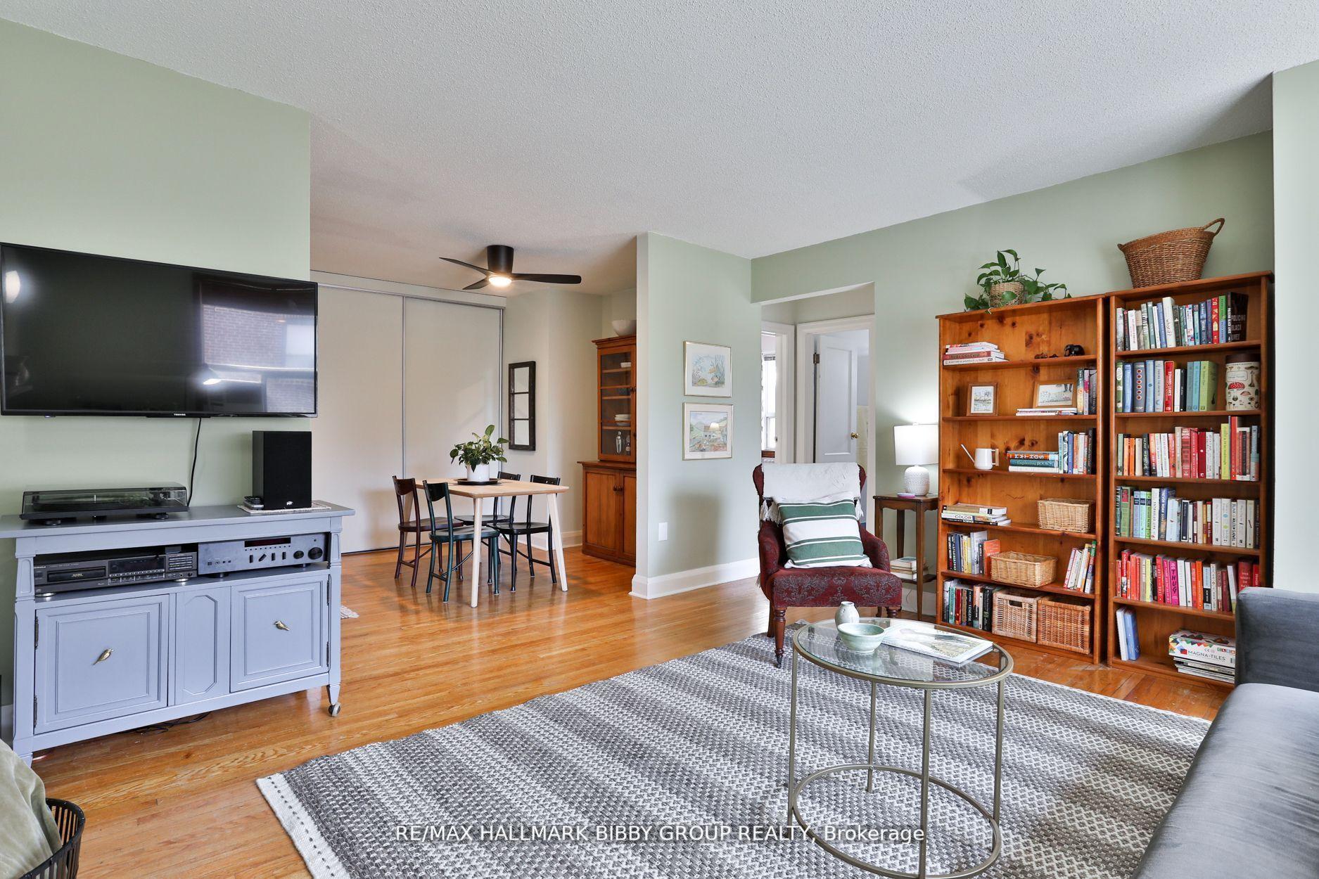 Photo 6 of Unit #404, 35 Raglan Avenue, Toronto, Humewood-Cedarvale — HOMEH