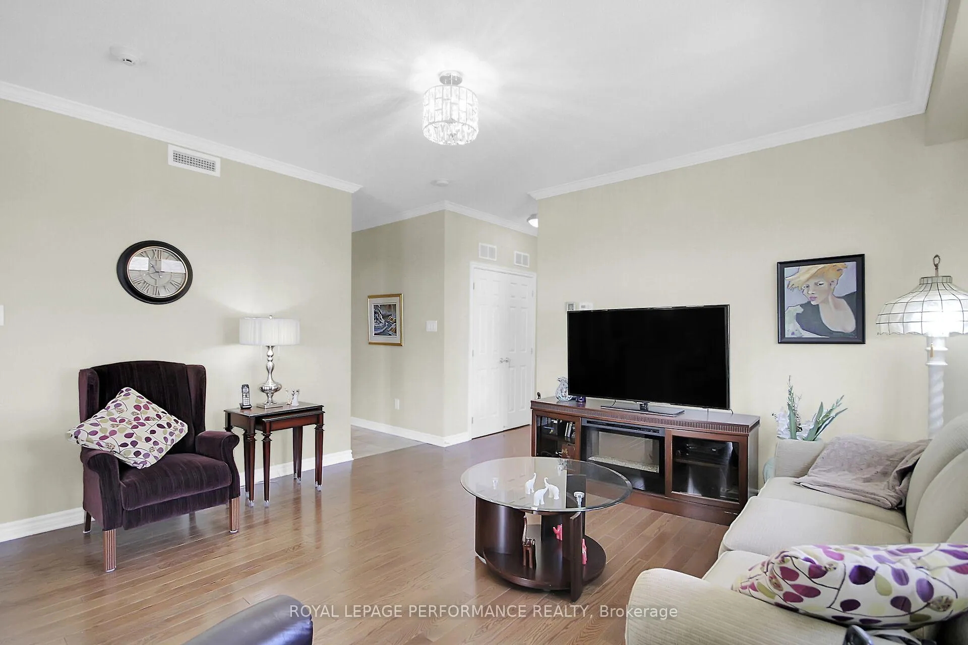 Photo 5 of Unit 302, 130 Guelph Private, Ottawa, Kanata - Kanata Lakes/Heritage Hills — HOMEH