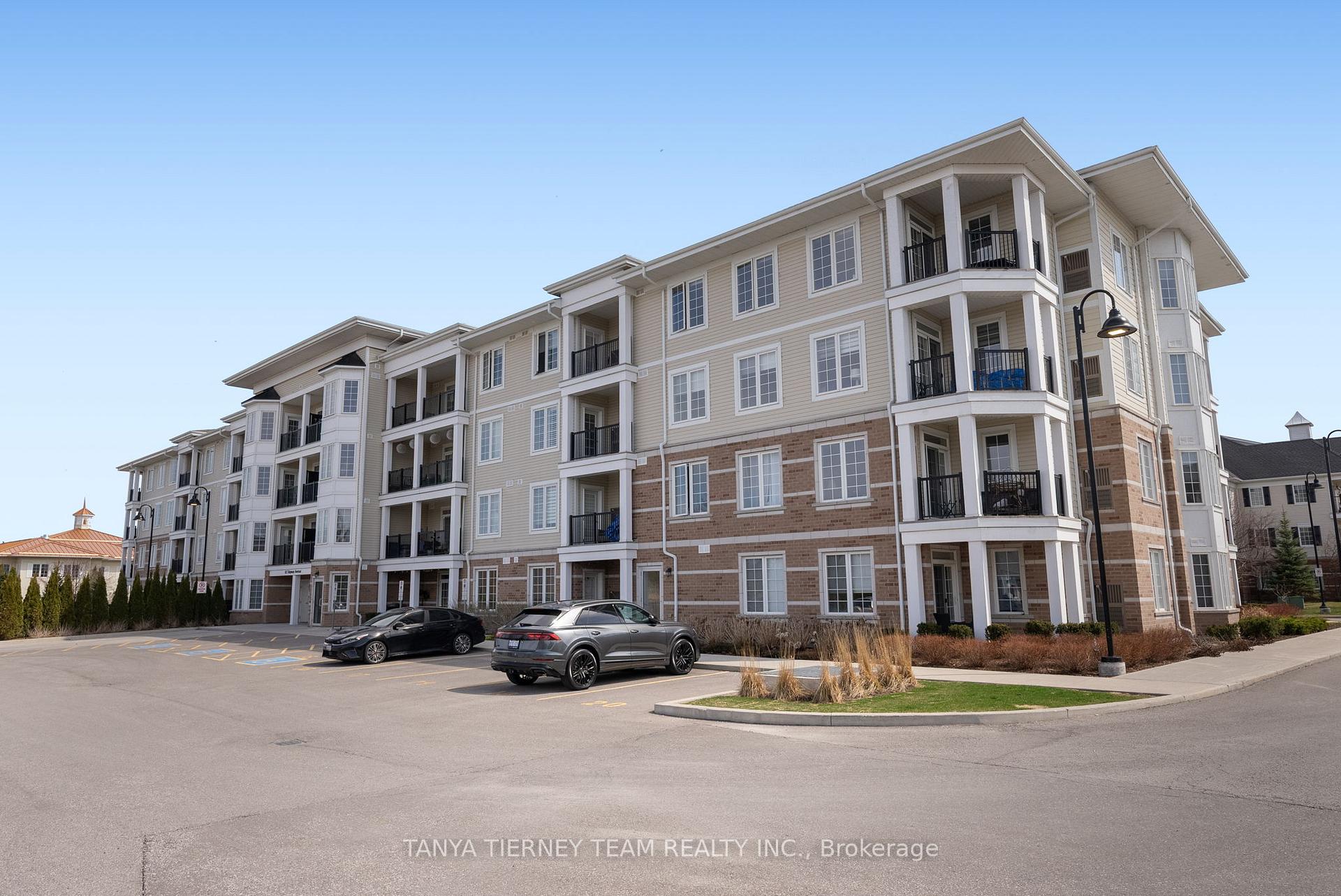 Photo 2 of Unit 114, 65 Shipway Avenue, Clarington, Newcastle — HOMEH