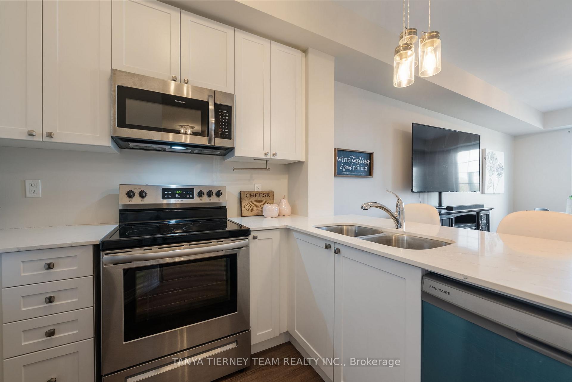 Photo 14 of Unit 114, 65 Shipway Avenue, Clarington, Newcastle — HOMEH