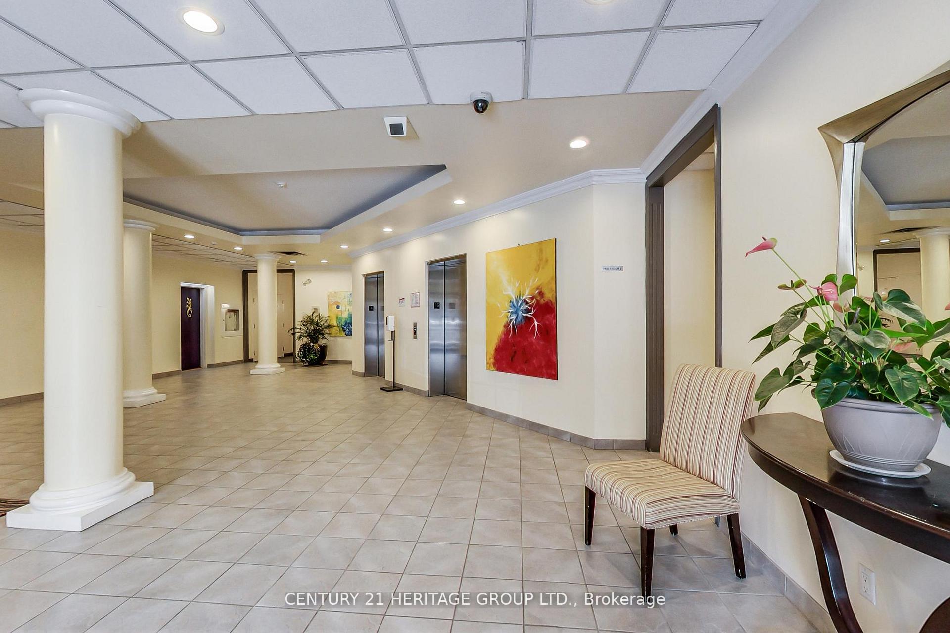 Photo 17 of Unit 303, 211 Randolph Road, Toronto, Leaside — HOMEH