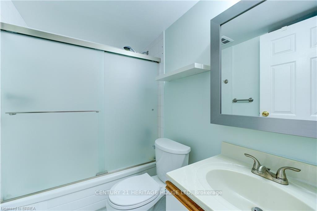 Photo 18 of Unit 109, 9 Bonheur Court, Brant, Brantford Twp — HOMEH