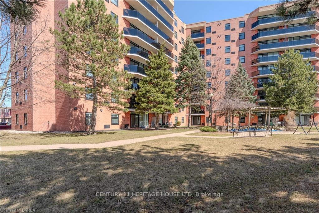 Photo 31 of Unit 109, 9 Bonheur Court, Brant, Brantford Twp — HOMEH