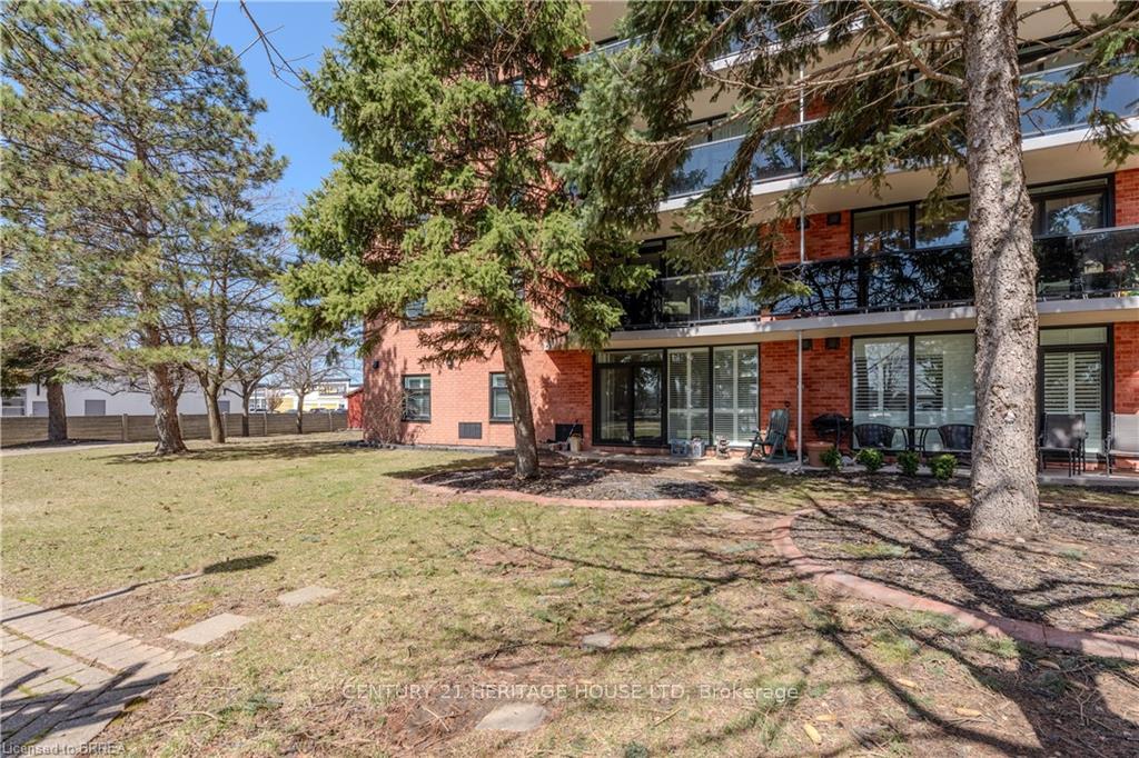 Photo 32 of Unit 109, 9 Bonheur Court, Brant, Brantford Twp — HOMEH