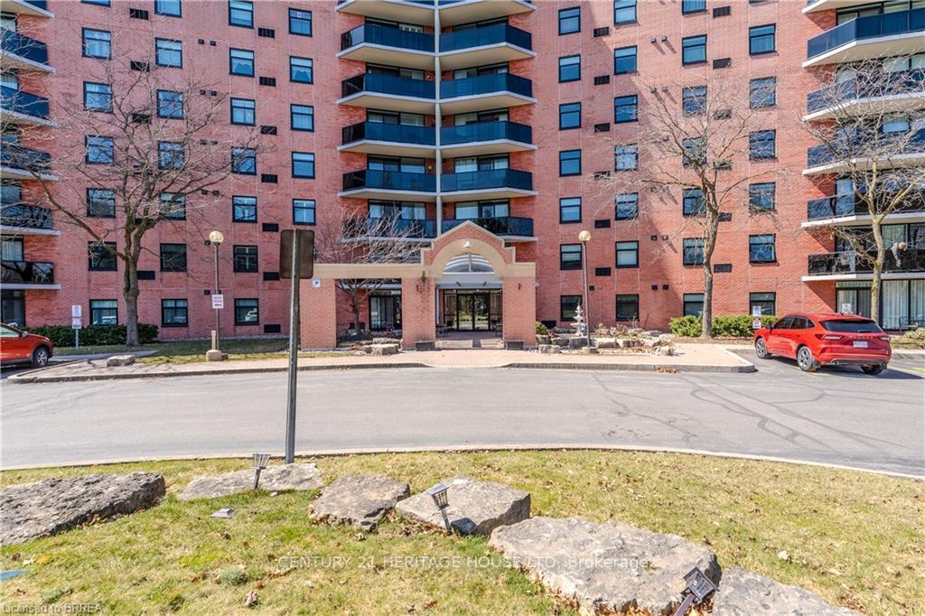 Photo 34 of Unit 109, 9 Bonheur Court, Brant, Brantford Twp — HOMEH