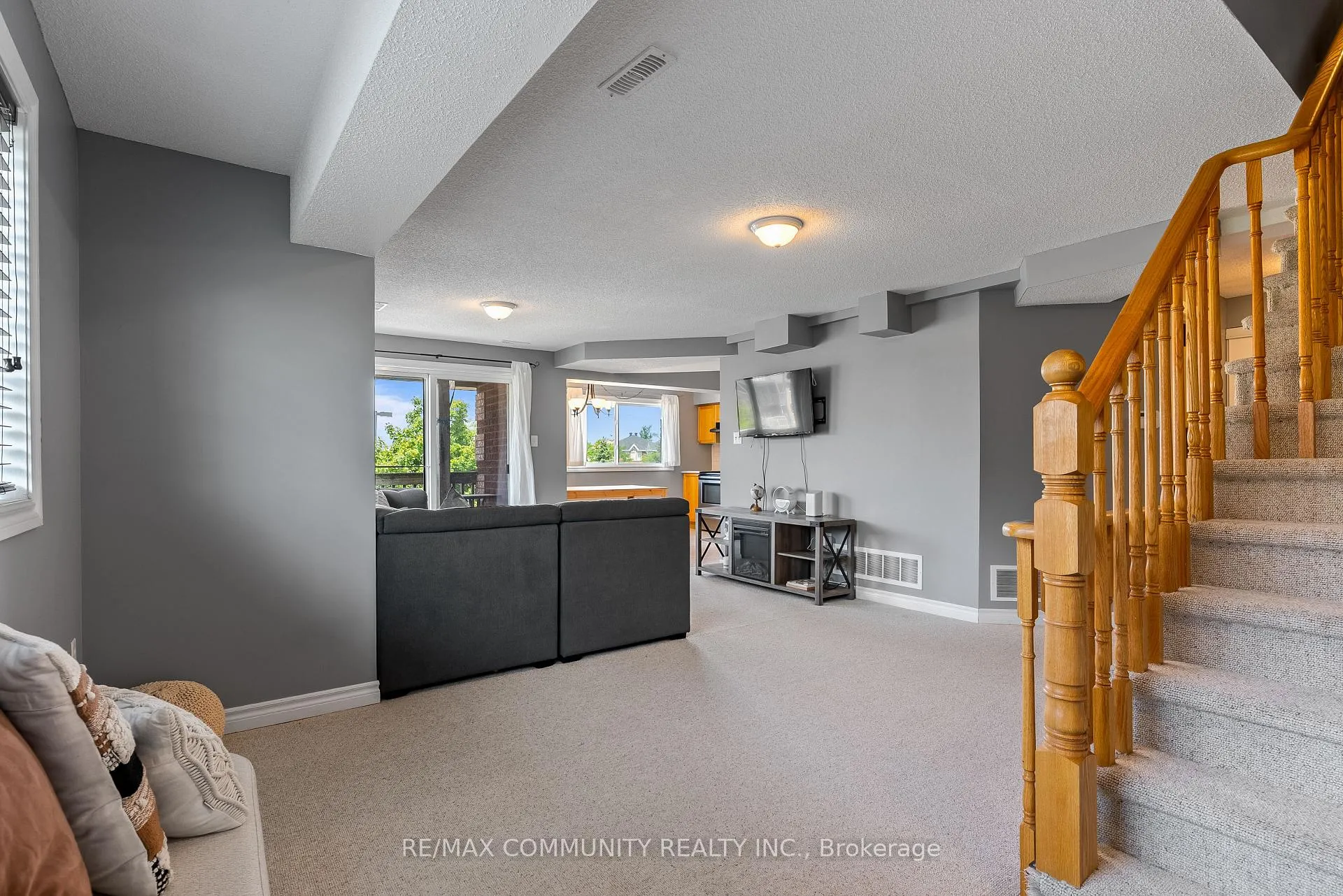 Photo 16 of Unit 2, 95 Goodwin Drive, Barrie, Painswick South — HOMEH