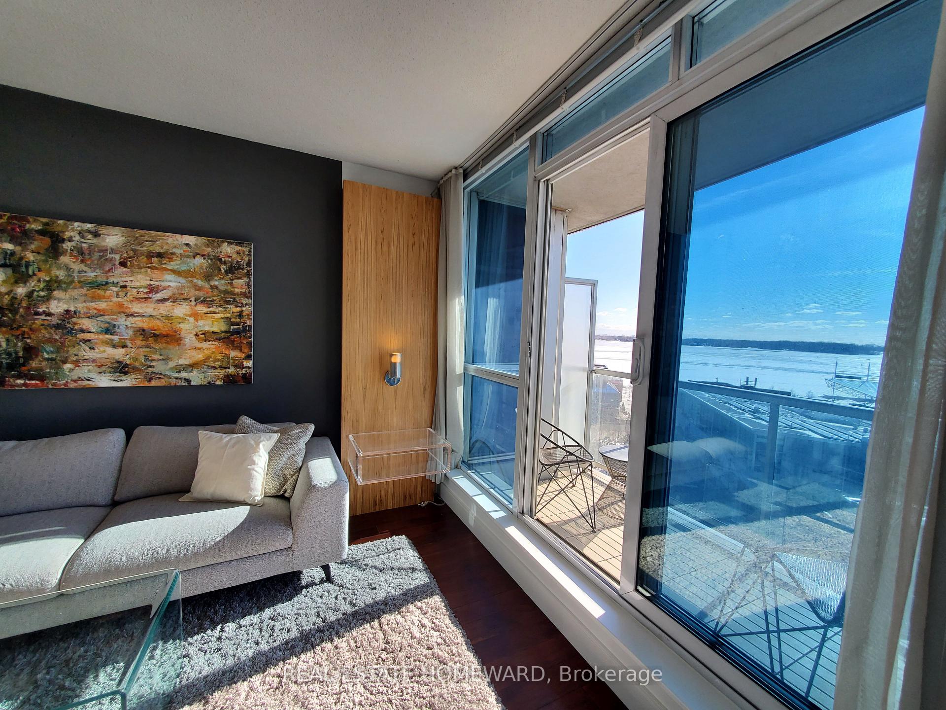 Photo 30 of Unit 909, 218 Queens Quay W, Toronto, Waterfront Communities — HOMEH