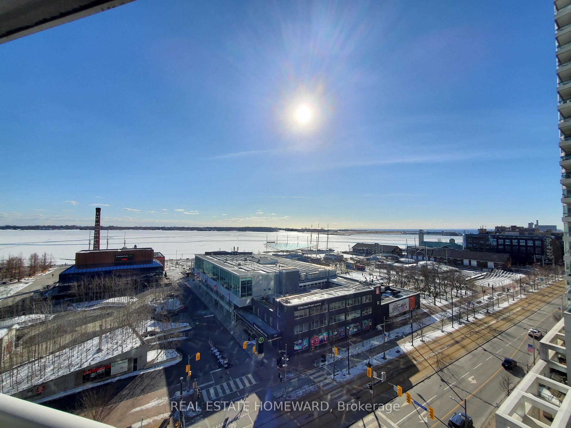 Photo 27 of Unit 909, 218 Queens Quay W, Toronto, Waterfront Communities — HOMEH