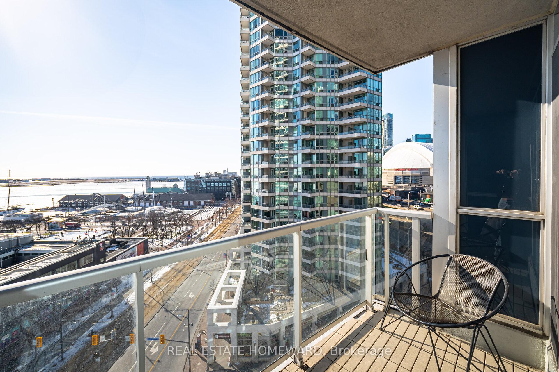Photo 31 of Unit 909, 218 Queens Quay W, Toronto, Waterfront Communities — HOMEH