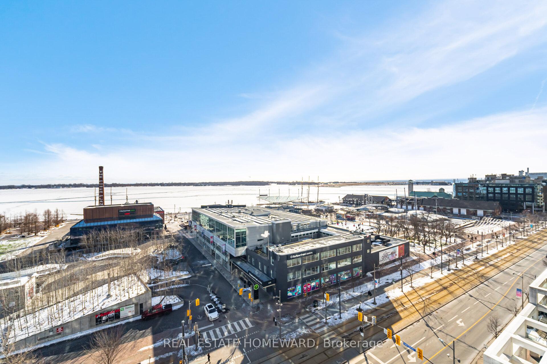 Photo 29 of Unit 909, 218 Queens Quay W, Toronto, Waterfront Communities — HOMEH