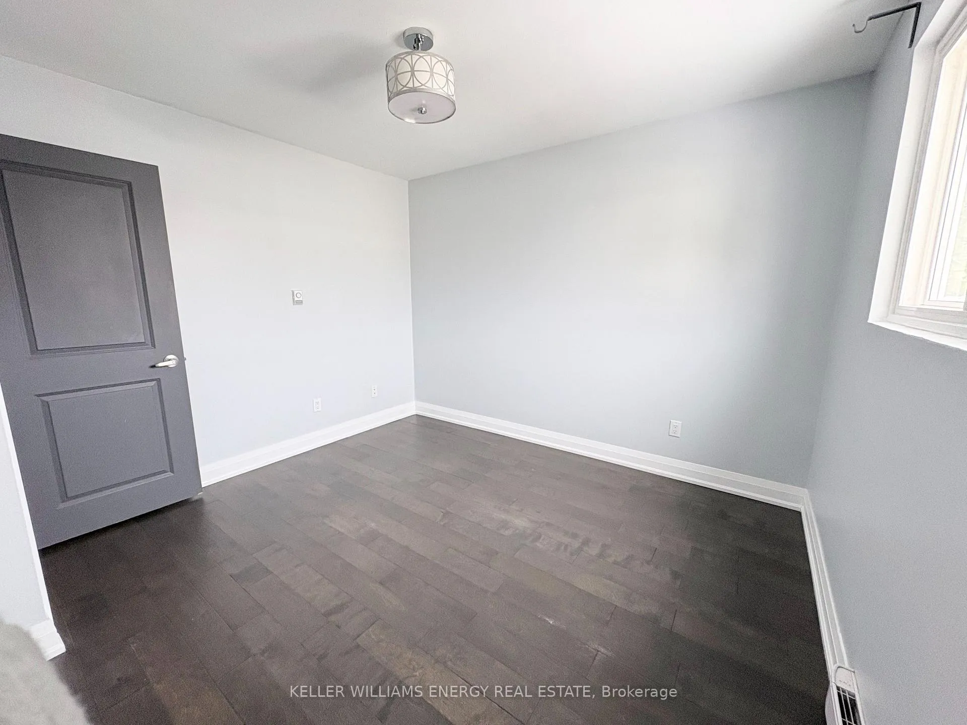 Photo 6 of Unit 1, 540 Mary Street E, Whitby, Downtown Whitby — HOMEH