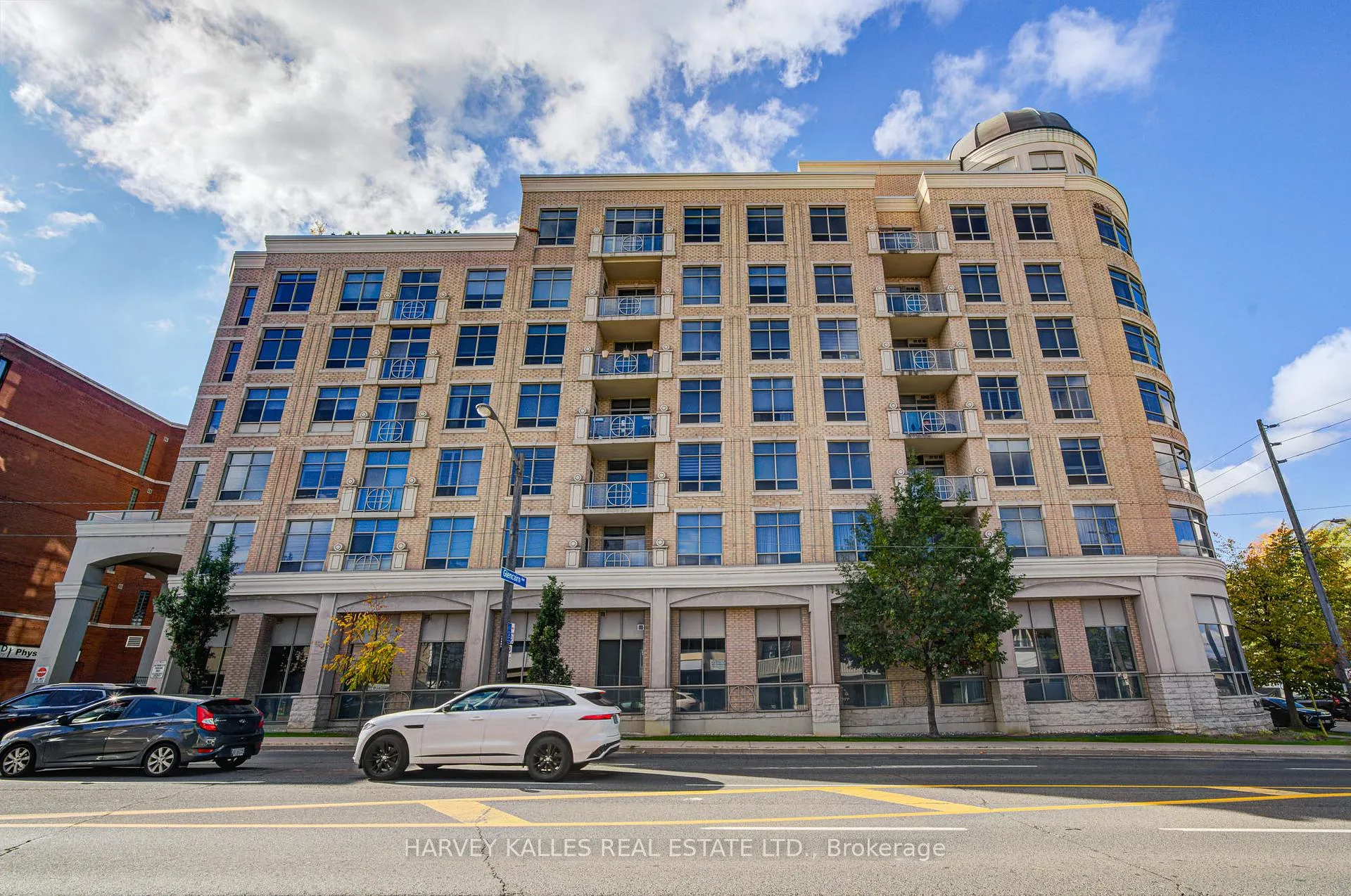 Photo 1 of Unit 404, 1 Glen Park, Toronto, Englemount-Lawrence — HOMEH