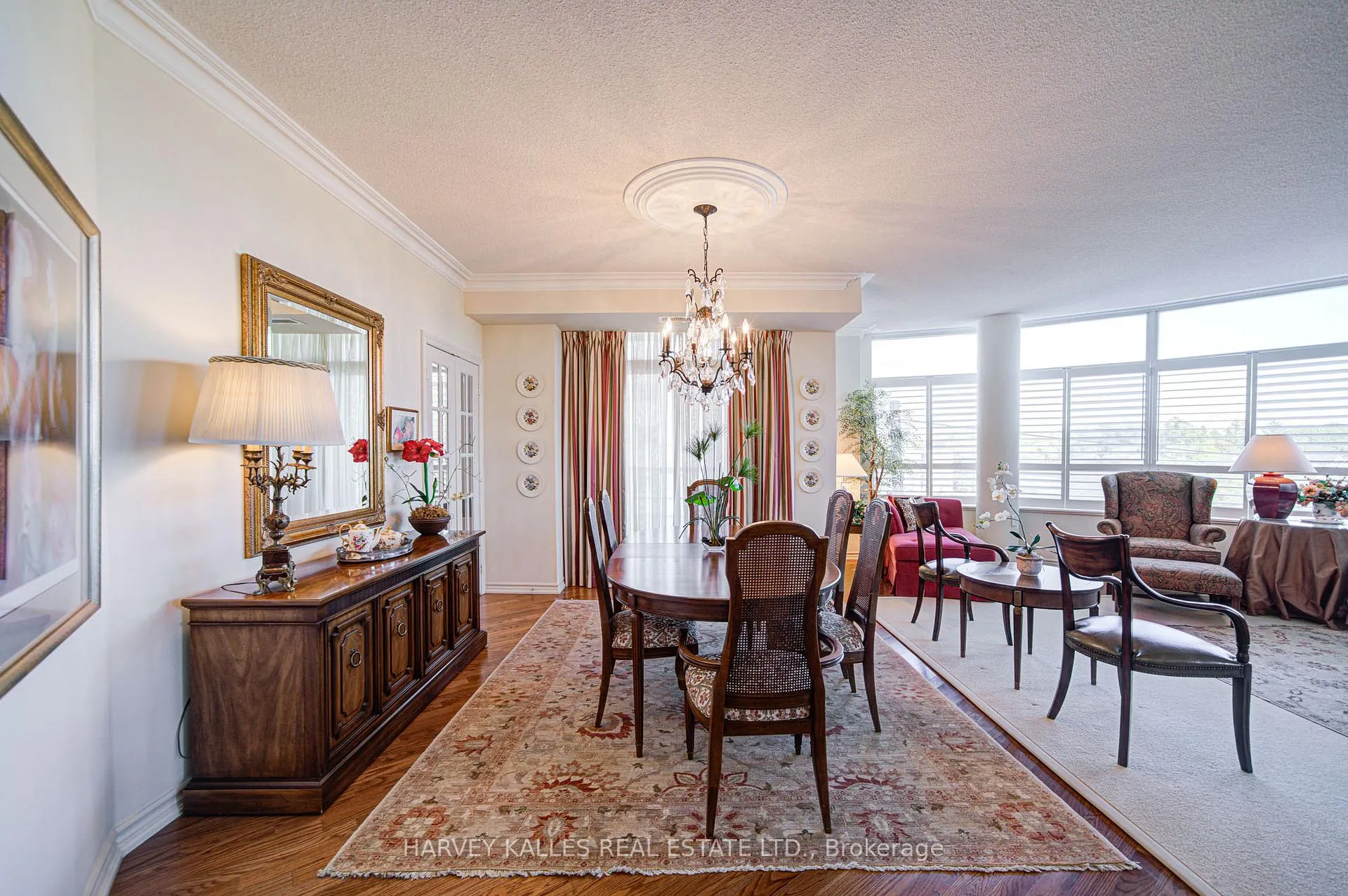 Photo 9 of Unit 404, 1 Glen Park, Toronto, Englemount-Lawrence — HOMEH