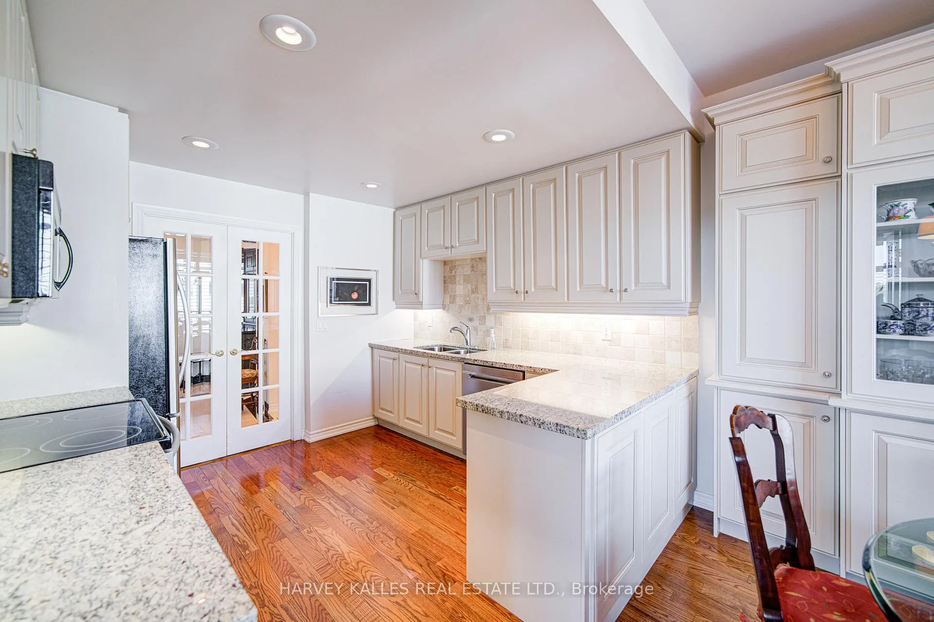 Photo 17 of Unit 404, 1 Glen Park, Toronto, Englemount-Lawrence — HOMEH