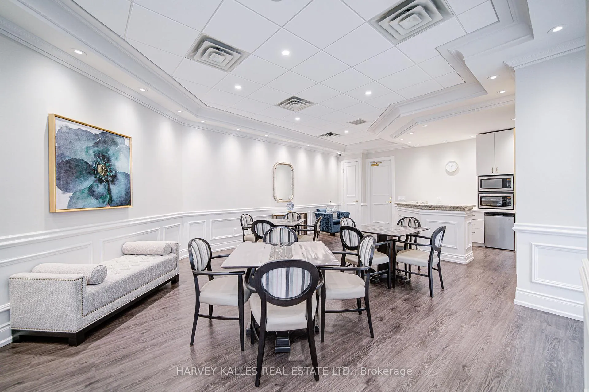 Photo 40 of Unit 404, 1 Glen Park, Toronto, Englemount-Lawrence — HOMEH