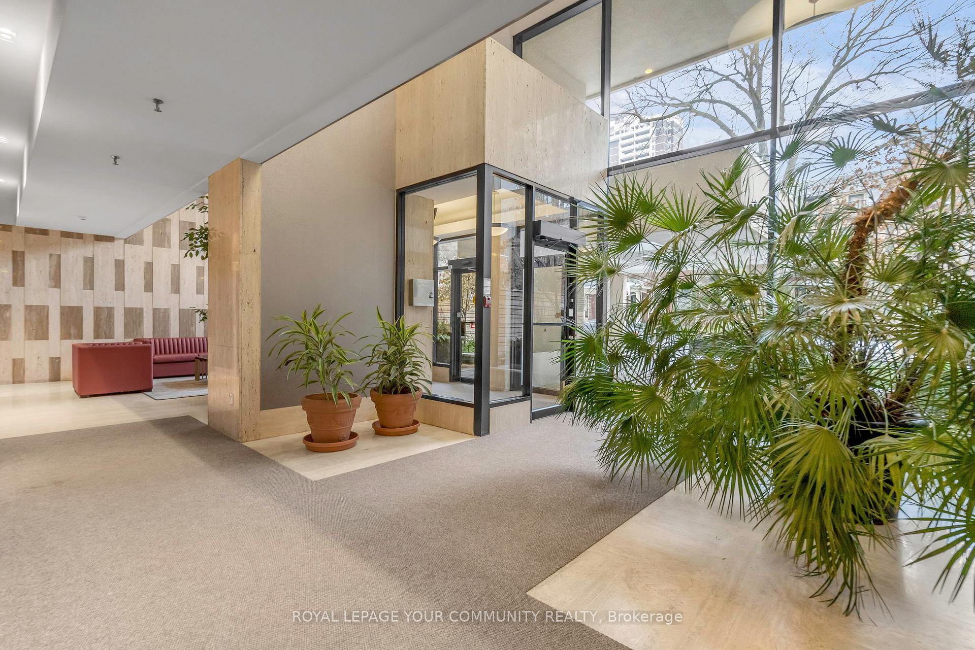 Photo 39 of Unit 1408, 86 Gloucester Street, Toronto, Church-Yonge Corridor — HOMEH
