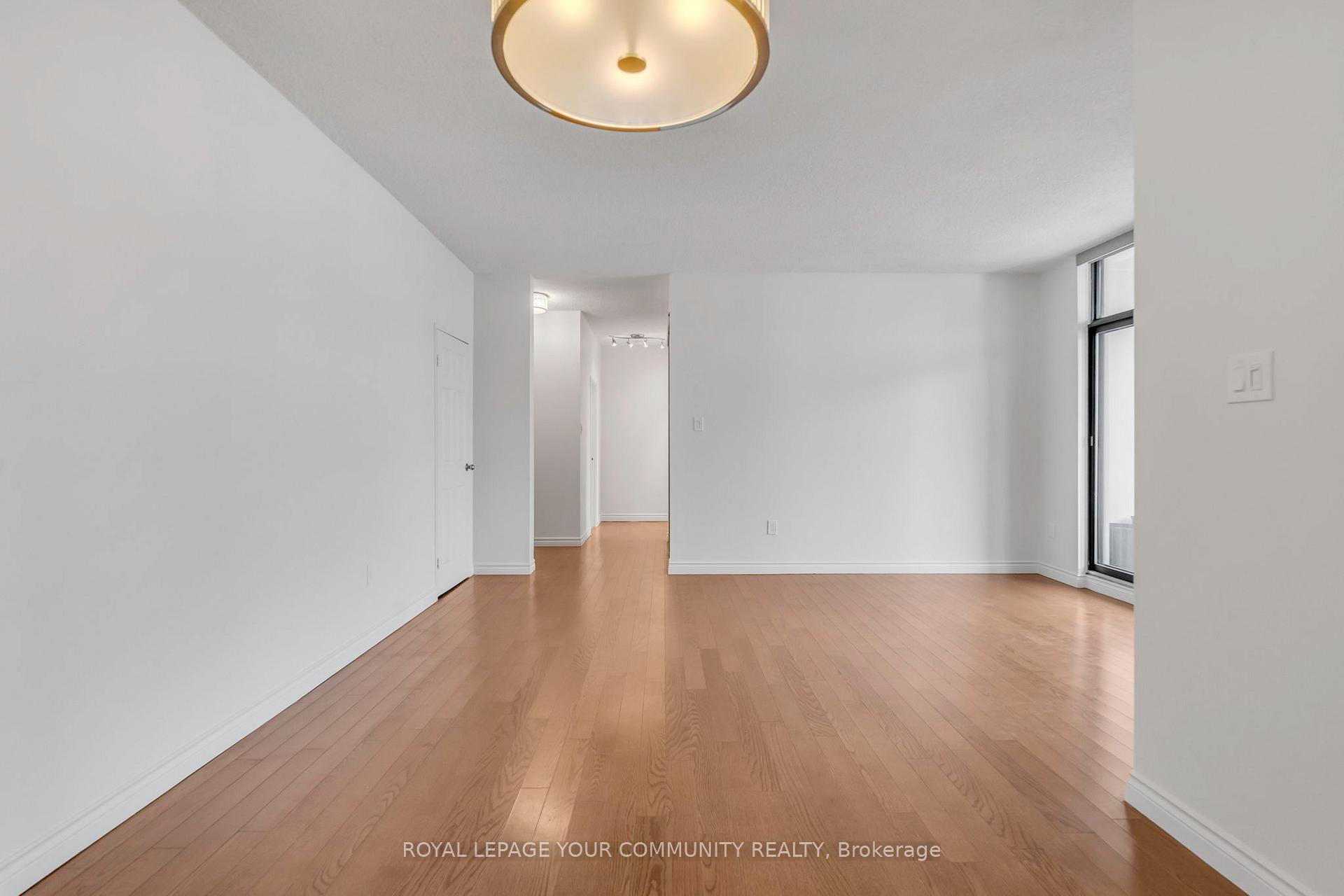 Photo 13 of Unit 1408, 86 Gloucester Street, Toronto, Church-Yonge Corridor — HOMEH