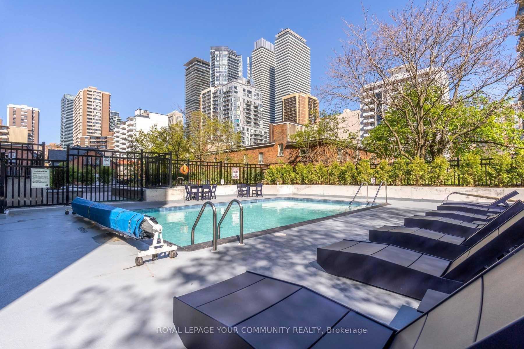 Photo 31 of Unit 1408, 86 Gloucester Street, Toronto, Church-Yonge Corridor — HOMEH