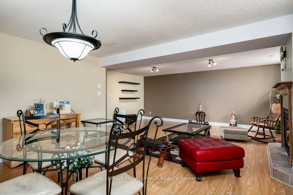 Photo 23 of 24 Stonegate Crescent, Quinte West, Frankford Ward — HOMEH