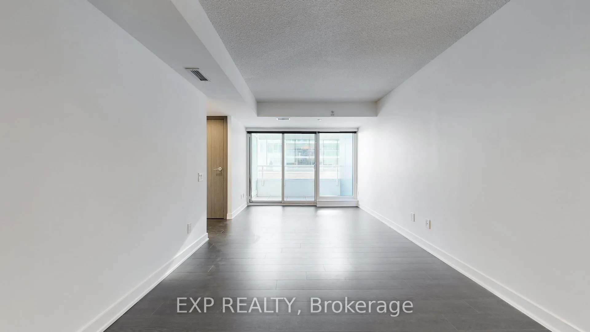 Photo 10 of Unit 615, 17 Bathurst Street S, Toronto, Waterfront Communities — HOMEH