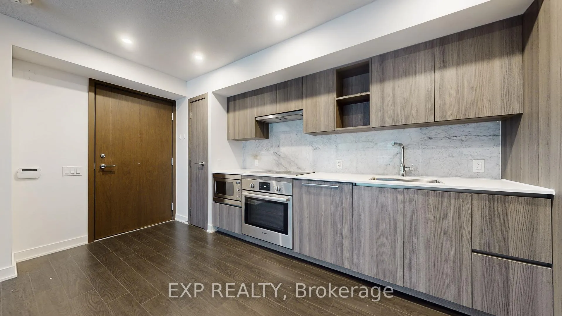 Photo 15 of Unit 615, 17 Bathurst Street S, Toronto, Waterfront Communities — HOMEH