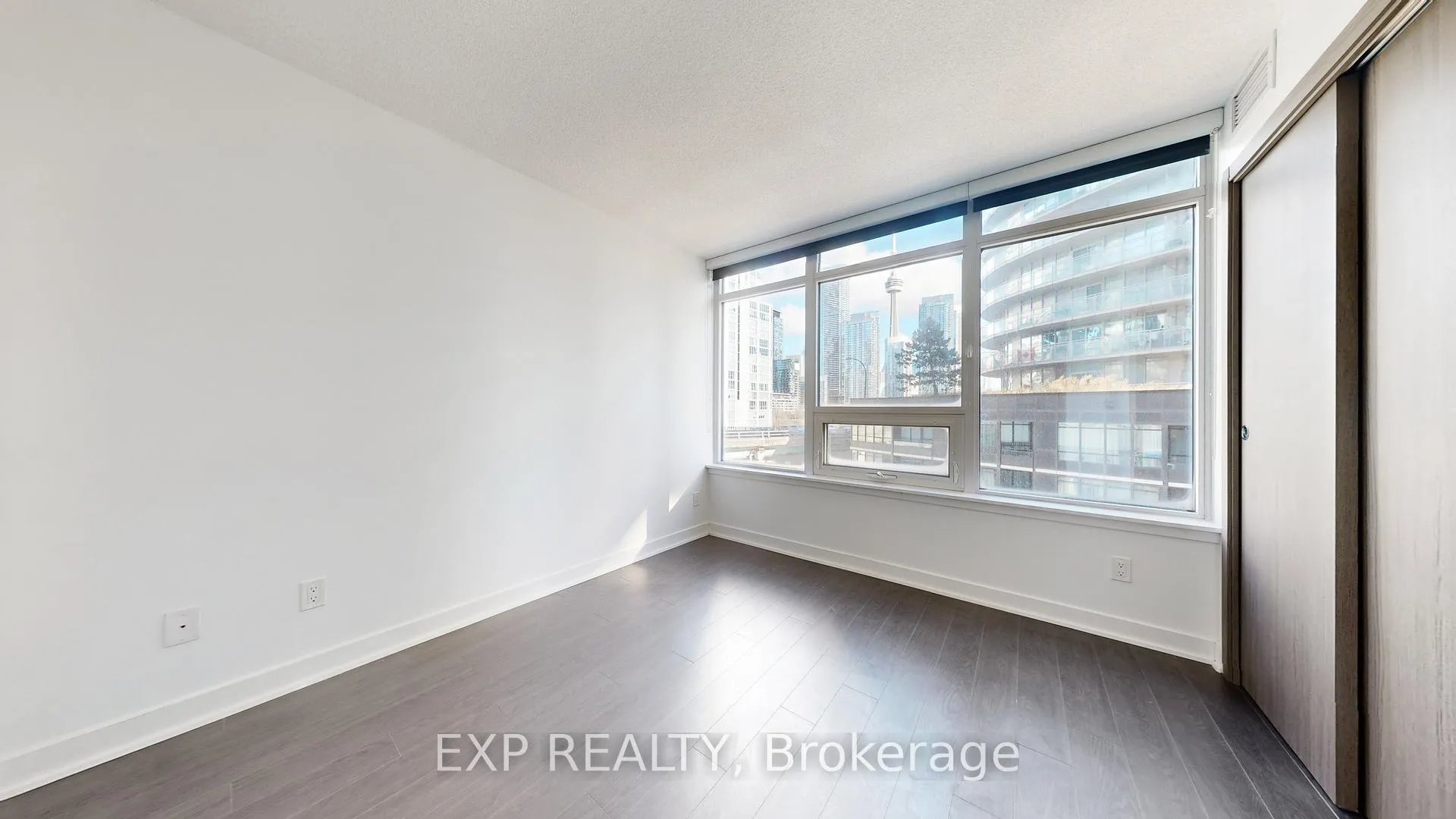 Photo 18 of Unit 615, 17 Bathurst Street S, Toronto, Waterfront Communities — HOMEH