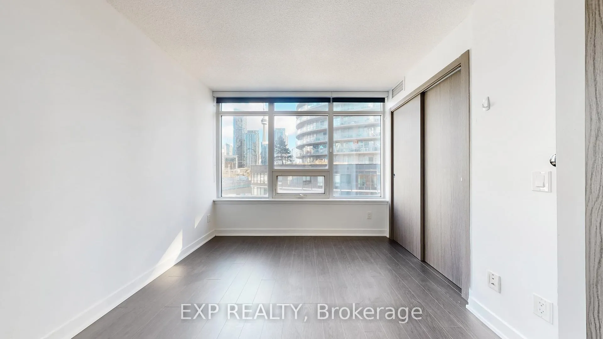 Photo 19 of Unit 615, 17 Bathurst Street S, Toronto, Waterfront Communities — HOMEH