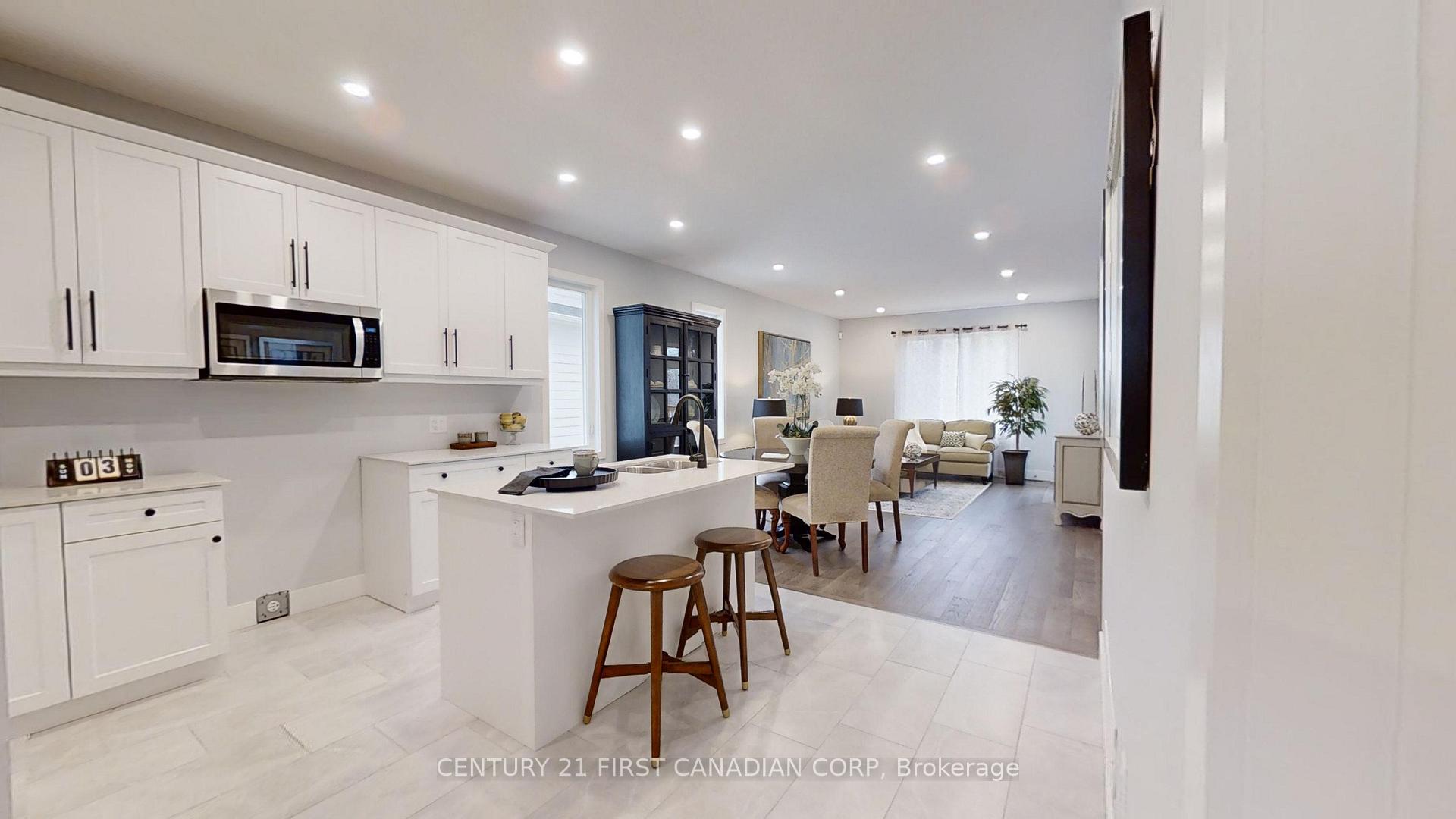 Photo 1 of Unit 21, 1960 Evans Boulevard, London, South U — HOMEH