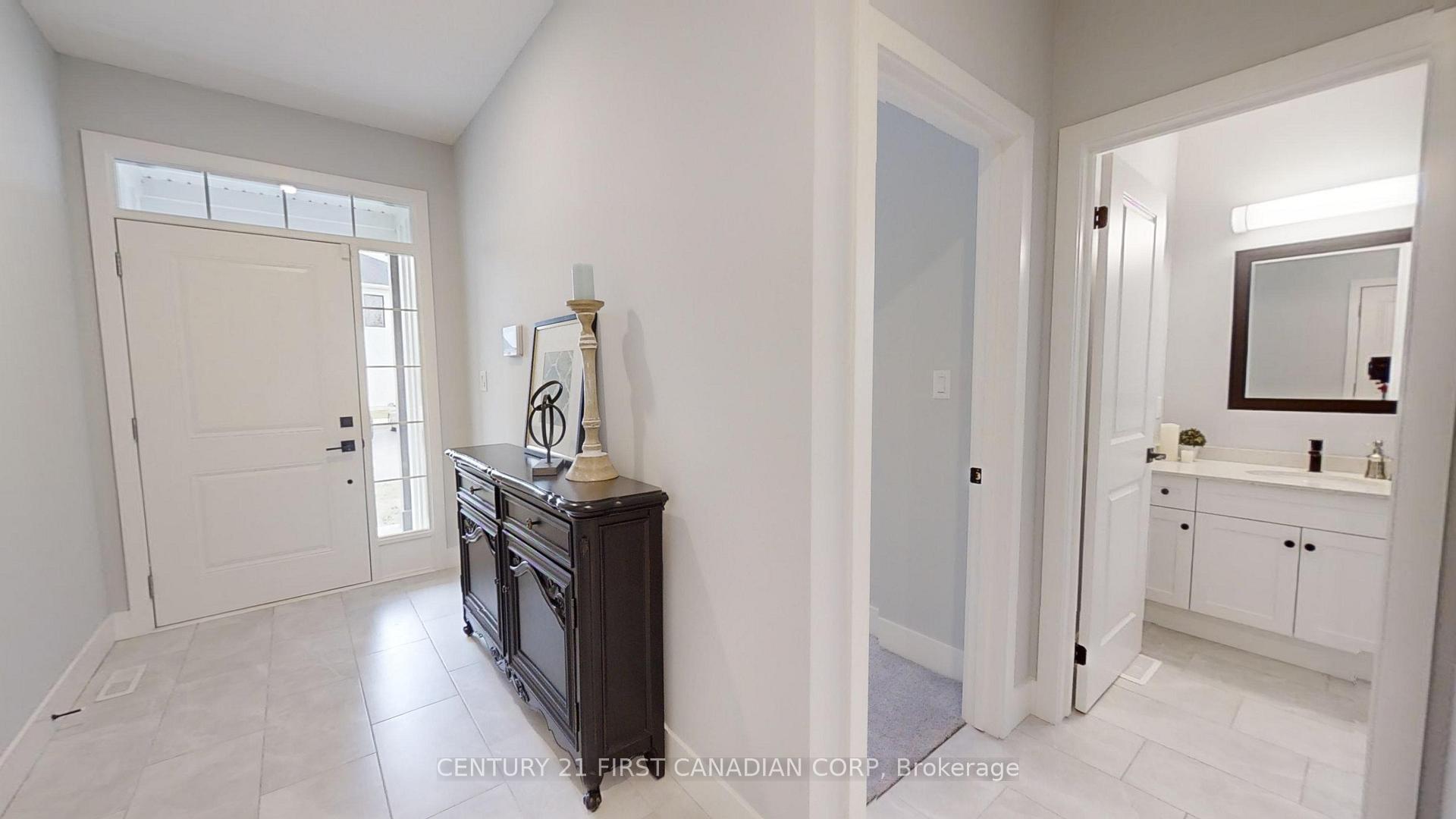 Photo 2 of Unit 21, 1960 Evans Boulevard, London, South U — HOMEH
