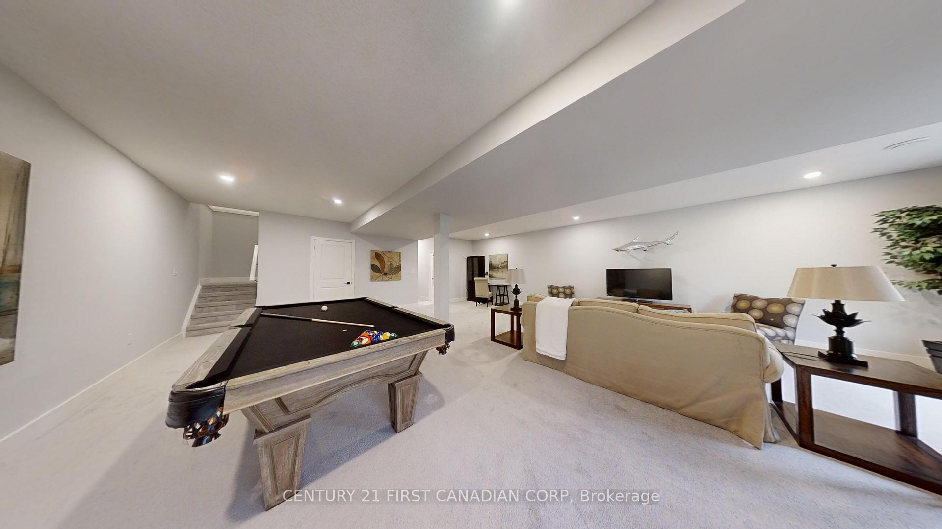 Photo 13 of Unit 21, 1960 Evans Boulevard, London, South U — HOMEH
