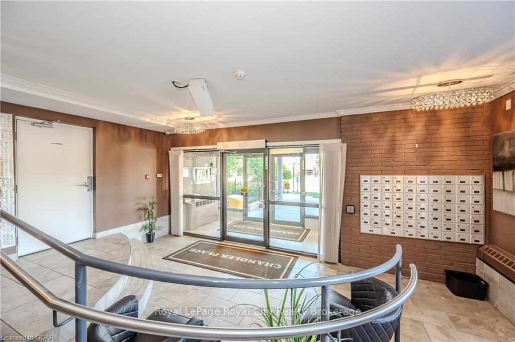 Photo 4 of Unit 608, 279 Chandler Drive, Kitchener — HOMEH