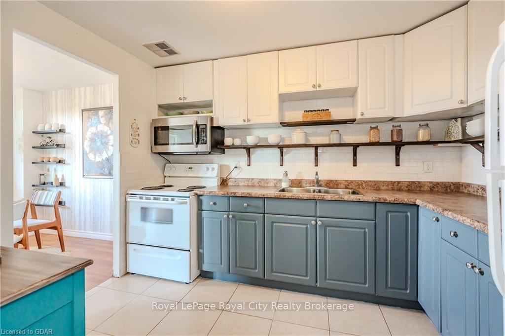 Photo 17 of Unit 608, 279 Chandler Drive, Kitchener — HOMEH
