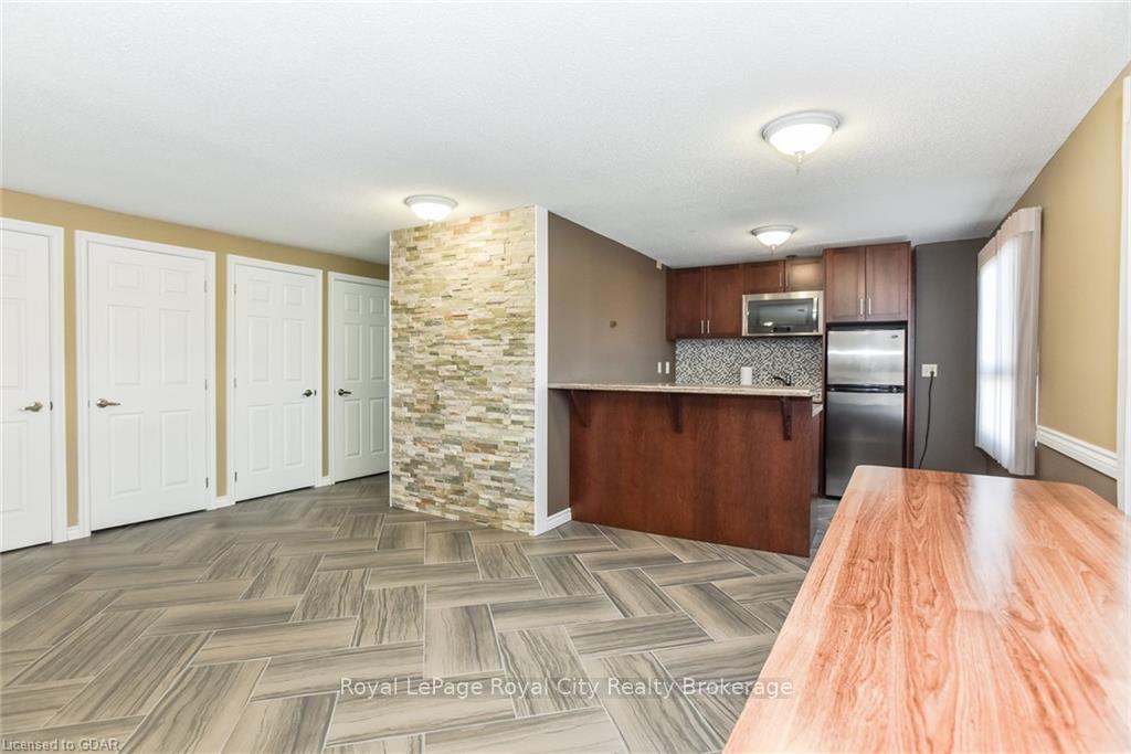 Photo 37 of Unit 608, 279 Chandler Drive, Kitchener — HOMEH