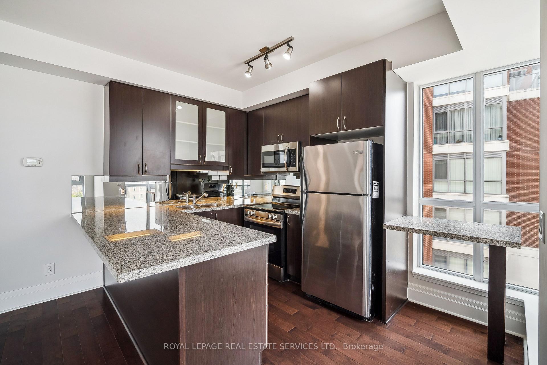 Photo 11 of Unit 511, 21 Upper Duke Crescent, Markham, Unionville — HOMEH