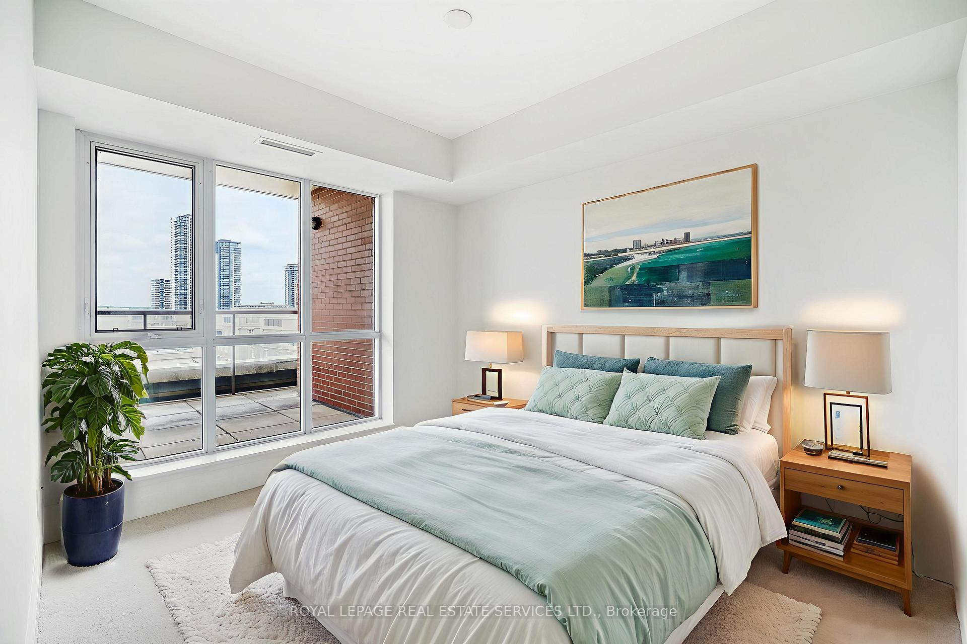Photo 14 of Unit 511, 21 Upper Duke Crescent, Markham, Unionville — HOMEH