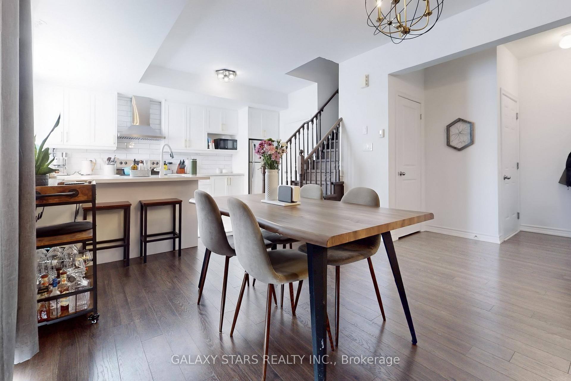 Photo 9 of Unit 102, 2429 Nantucket Chase, Pickering, Duffin Heights — HOMEH