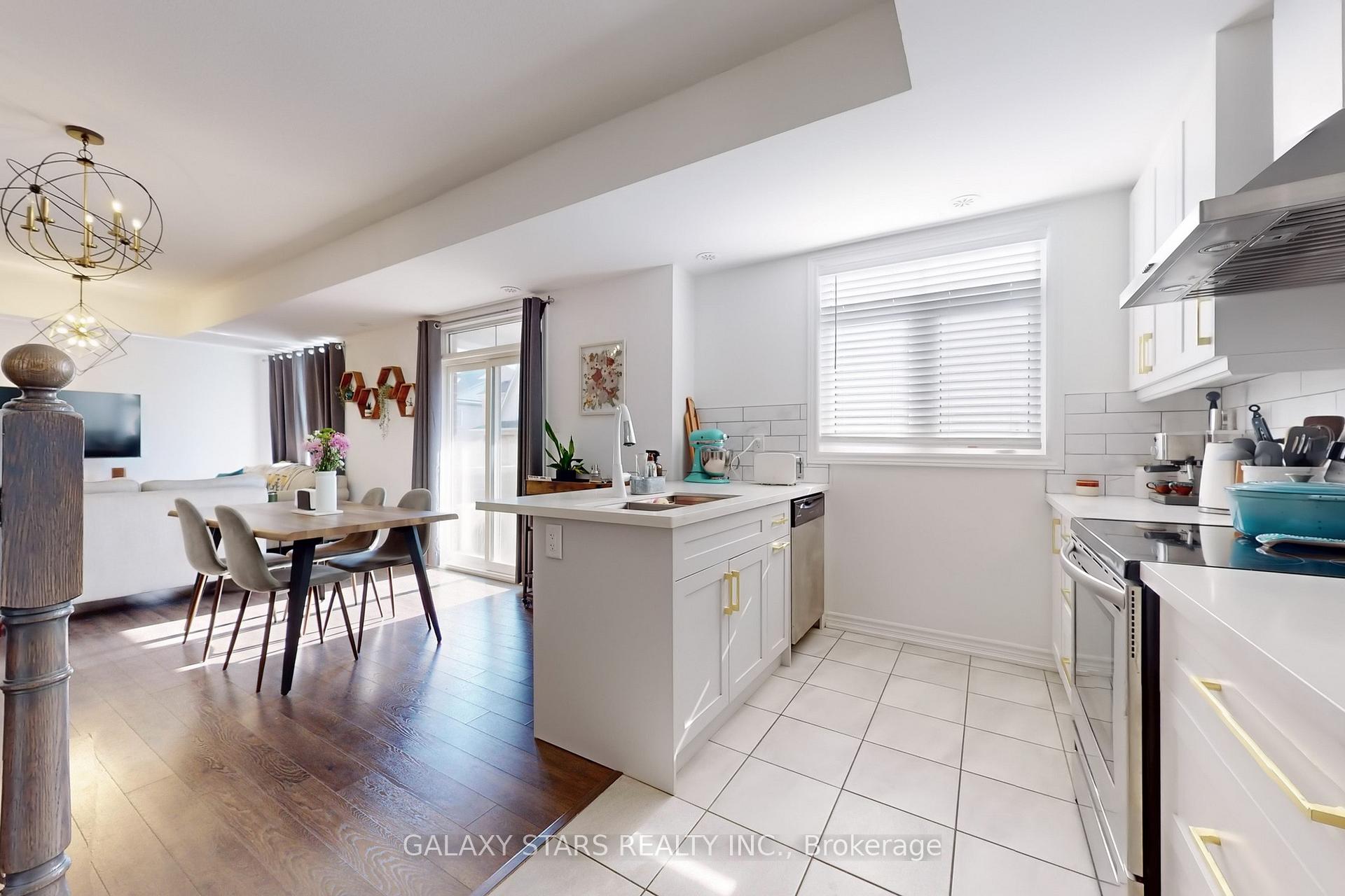 Photo 14 of Unit 102, 2429 Nantucket Chase, Pickering, Duffin Heights — HOMEH