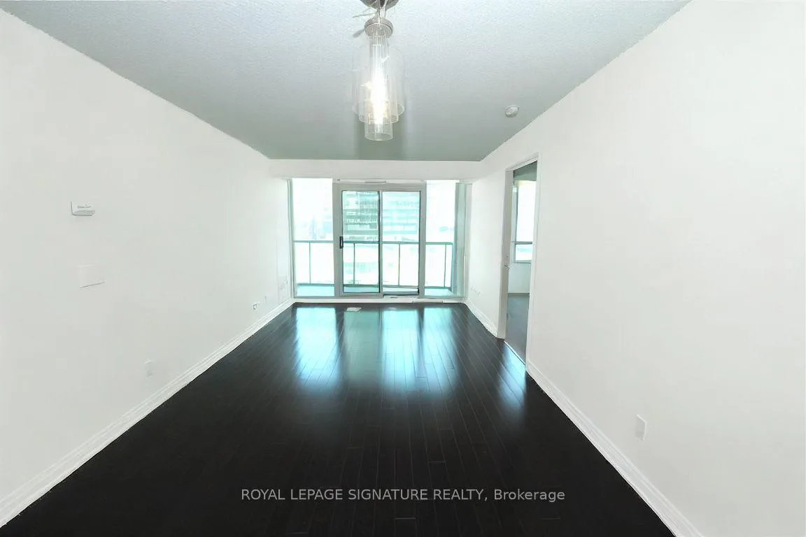 Photo 6 of Unit 509, 30 Grand Trunk Crescent, Toronto, Waterfront Communities — HOMEH