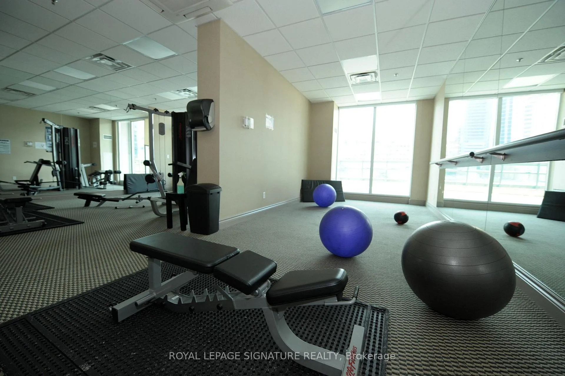 Photo 15 of Unit 509, 30 Grand Trunk Crescent, Toronto, Waterfront Communities — HOMEH